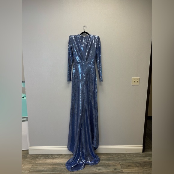 Sequined stretch-tulle gown - Picture 5 of 5